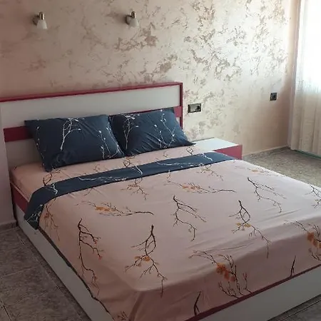 Къща За Гости Оазис Πανσιόν