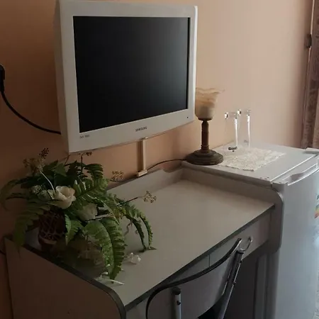 Къща За Гости Оазис Πανσιόν